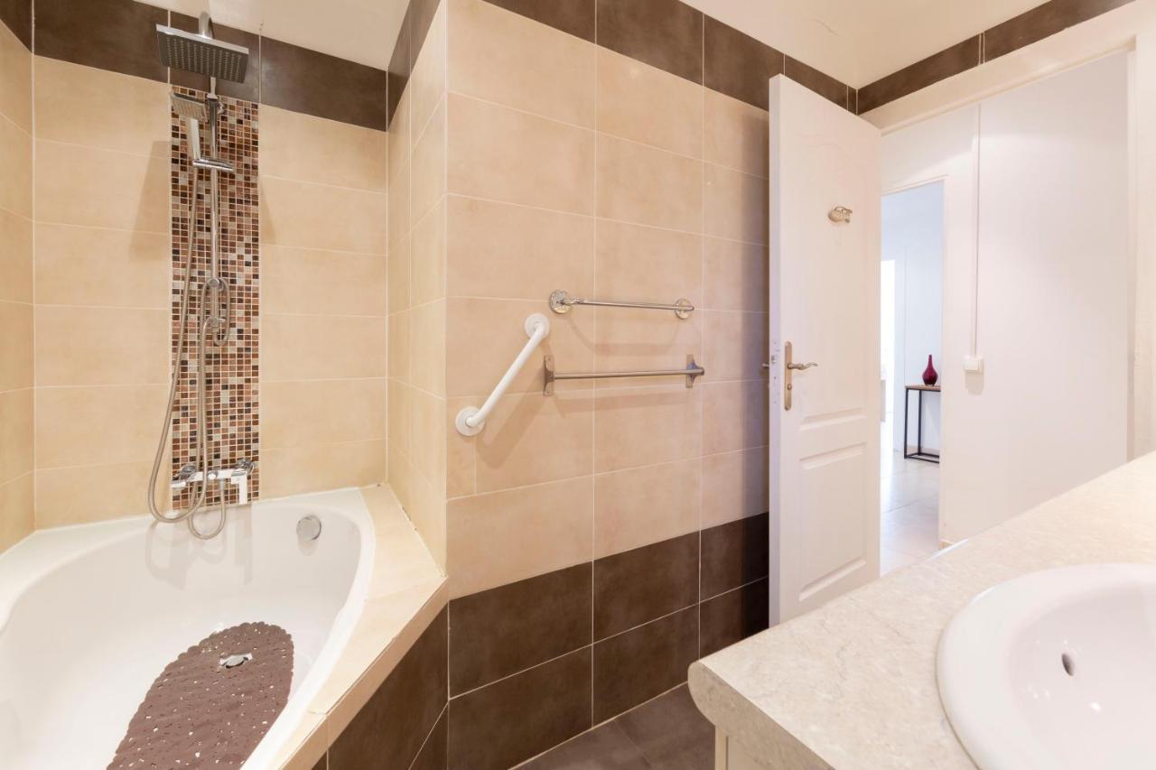 Apartmán Robert Soleau Bright Design Flat Center Of Antibes Exteriér fotografie