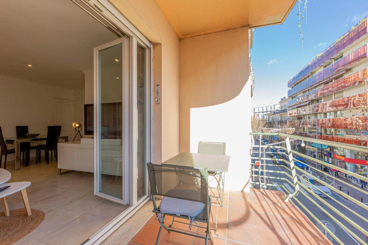 Apartmán Bnb Renting Bright Design Flat Center Of Antibes Exteriér fotografie